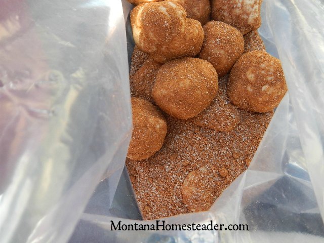Monkey bread recipe to bake outdoors in the dutch oven when camping | Montana Homesteader